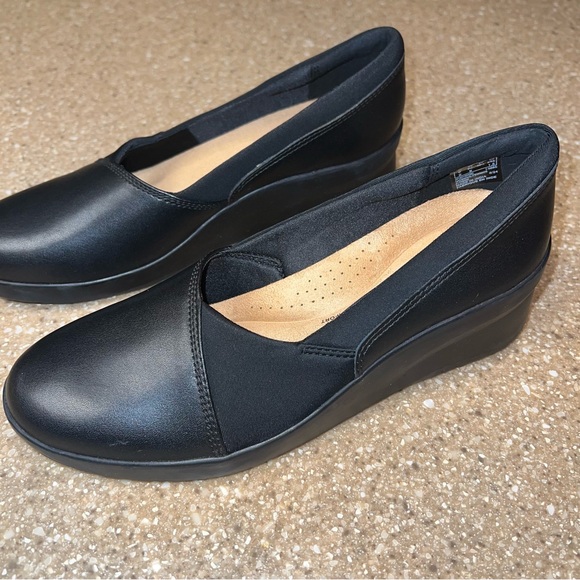 Clark’s Suttyn Walk Women’s Slip on Shoes 8.5 - Picture 2 of 8
